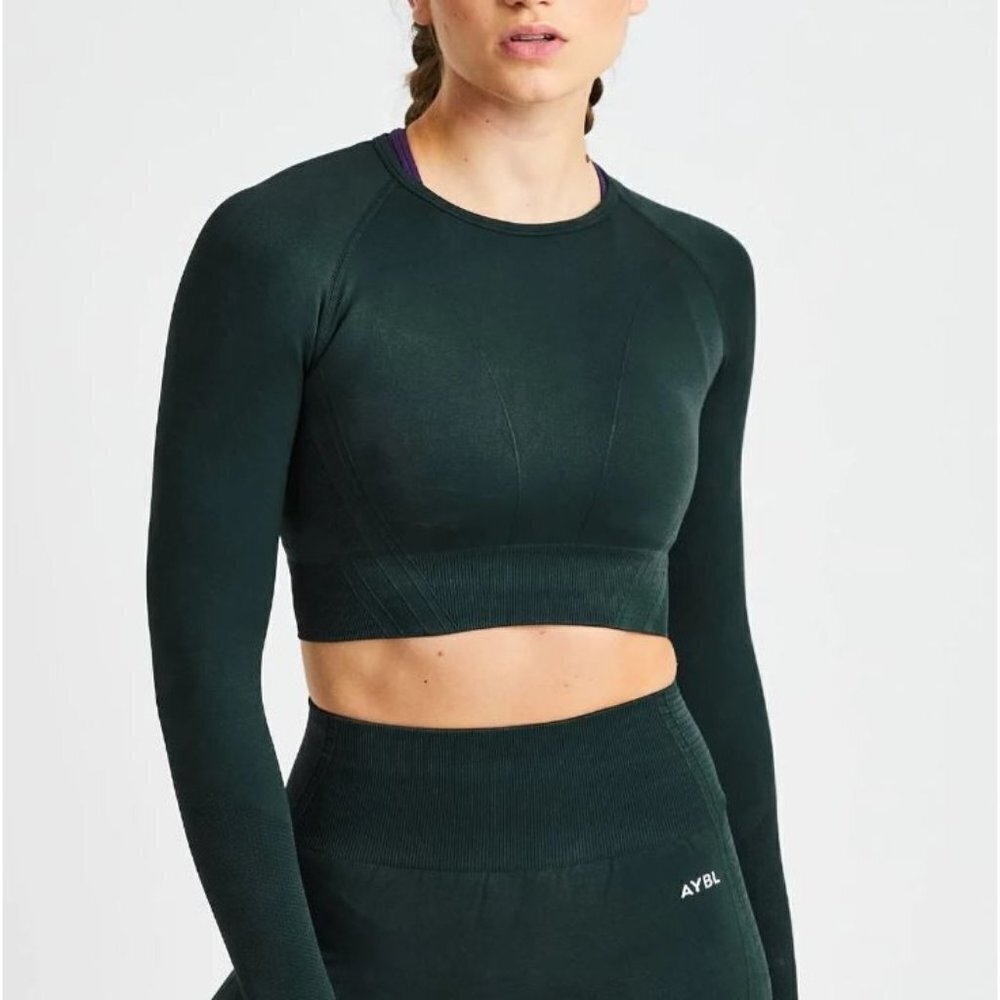 AYBL Balance V2 Seamless Long Sleeve Crop Top Size Small Womens NWT Ribbed Gym